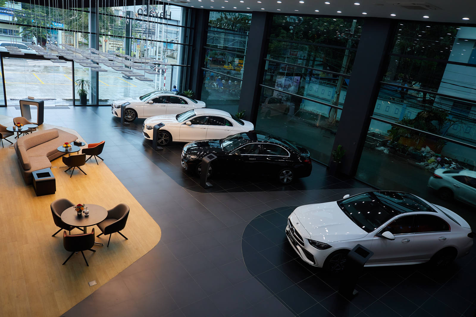 mercedes_haxaco_cantho_01.jpg