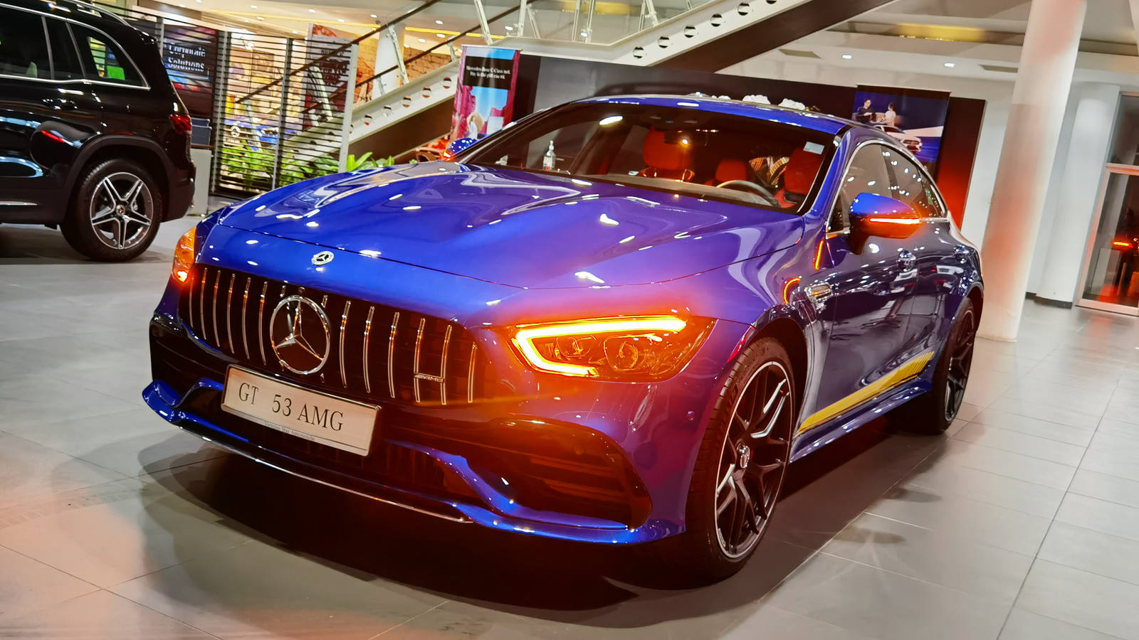 mercedesamg_gt53_4cua2022_vn_38.jpg