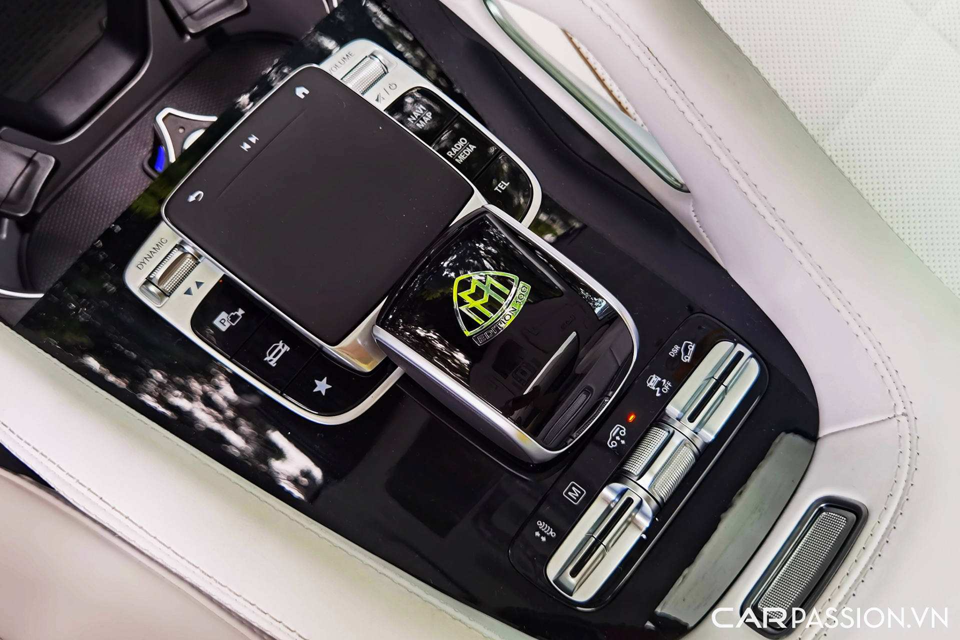 mercedesmaybach_ glsedition100_vn_02.jpg