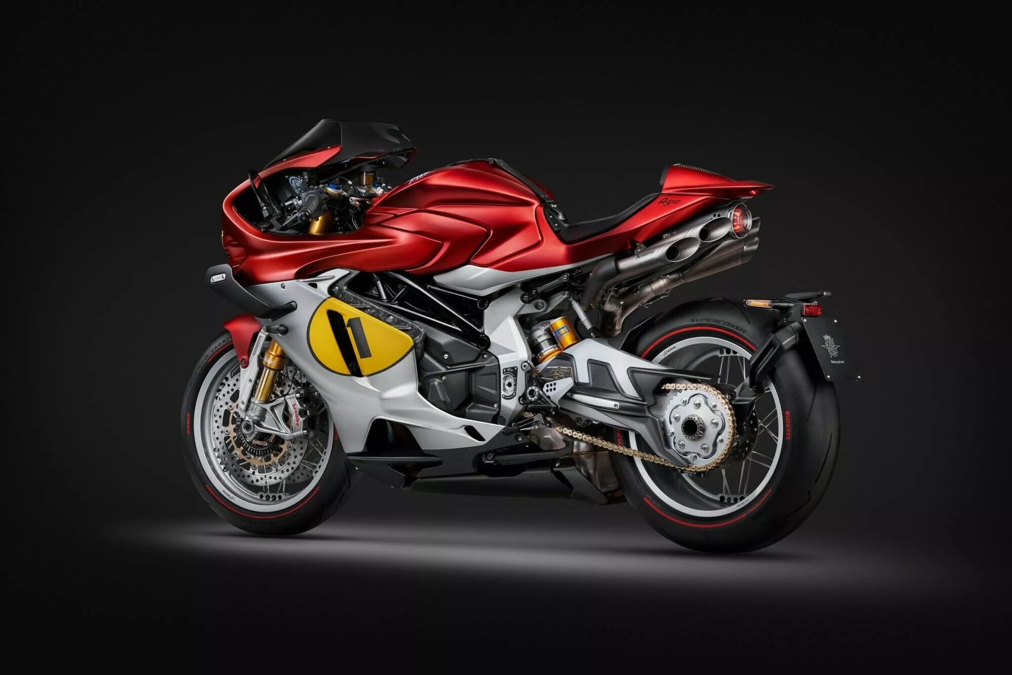 MG-Agusta-Superveloce-1000-Ago-6-2048x1366.jpeg