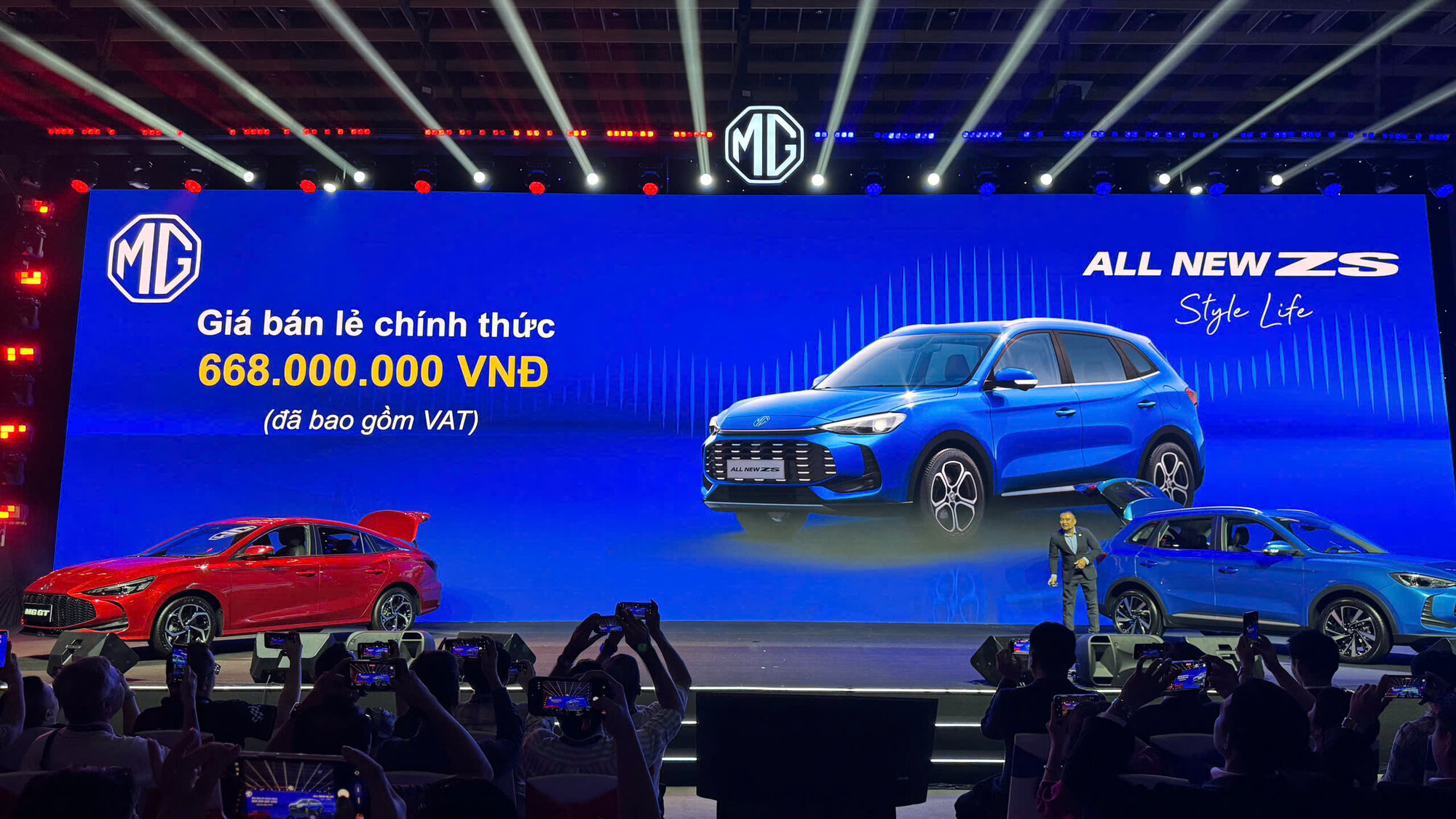 MG-ra-mắt-bộ-đôi-MG-ZS-và-MG-GT (1).jpg