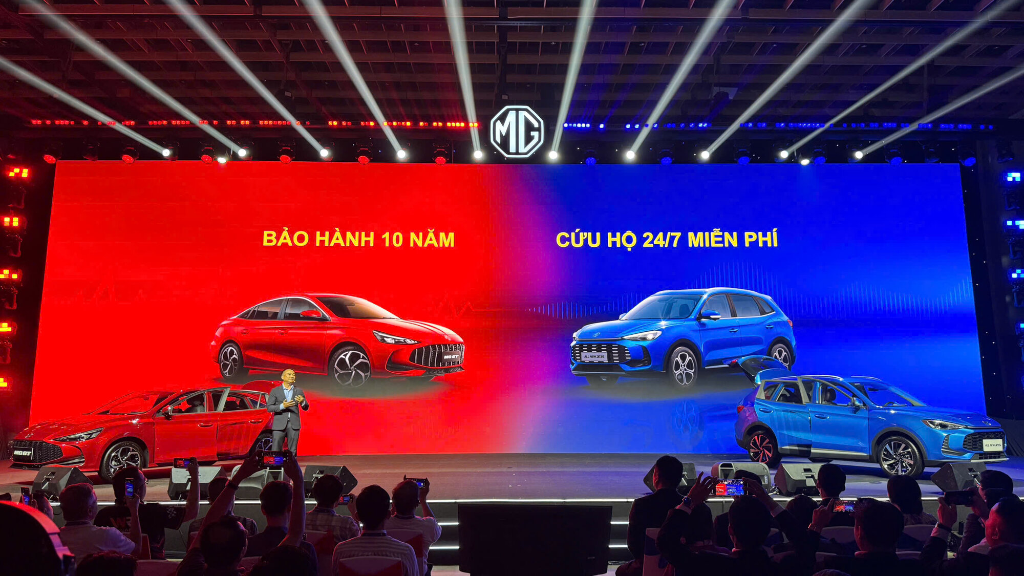 MG-ra-mắt-bộ-đôi-MG-ZS-và-MG-GT (2).jpg