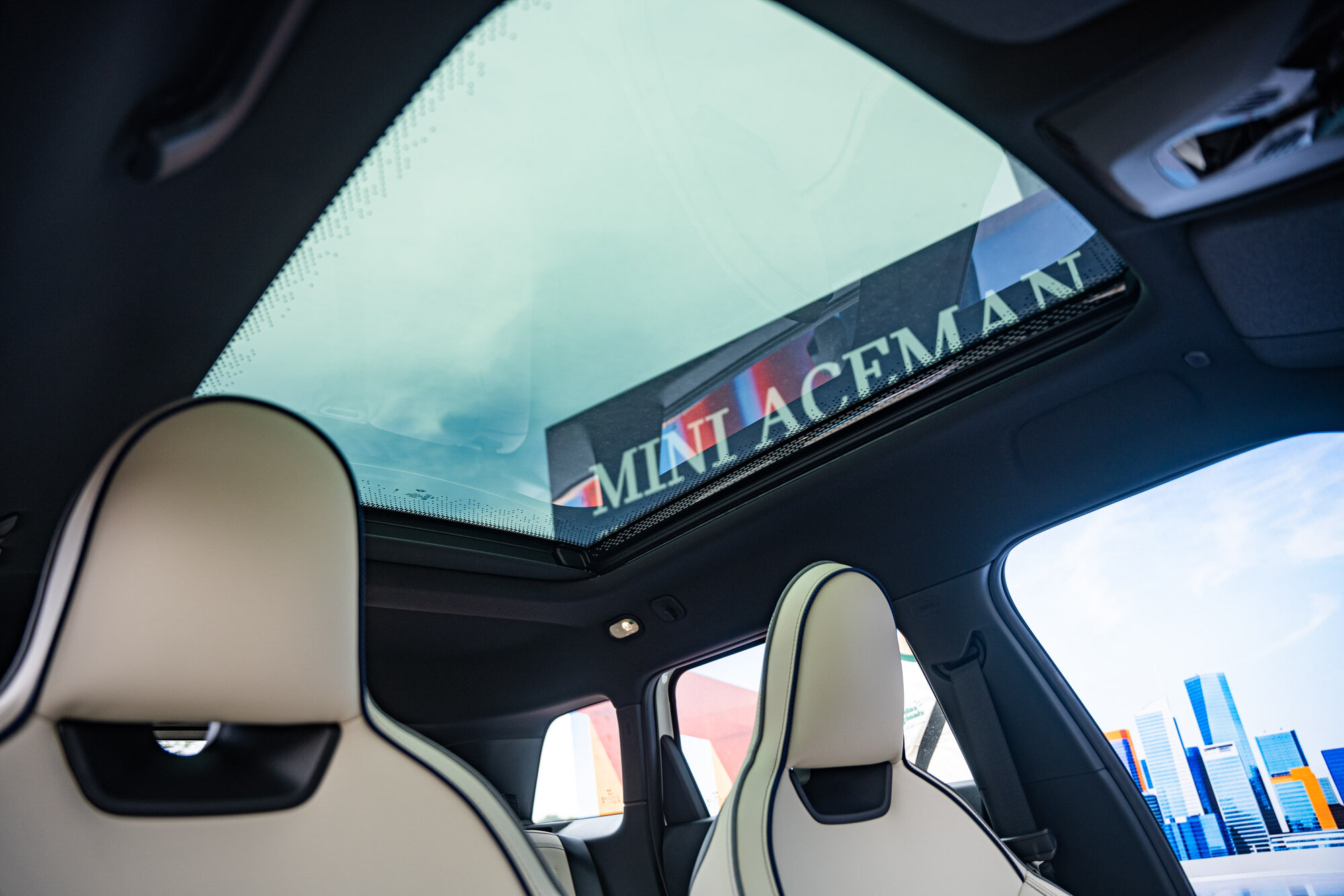 Mini-Aceman-EV-giá-hơn-hai-tỷ-đồng (11).jpg