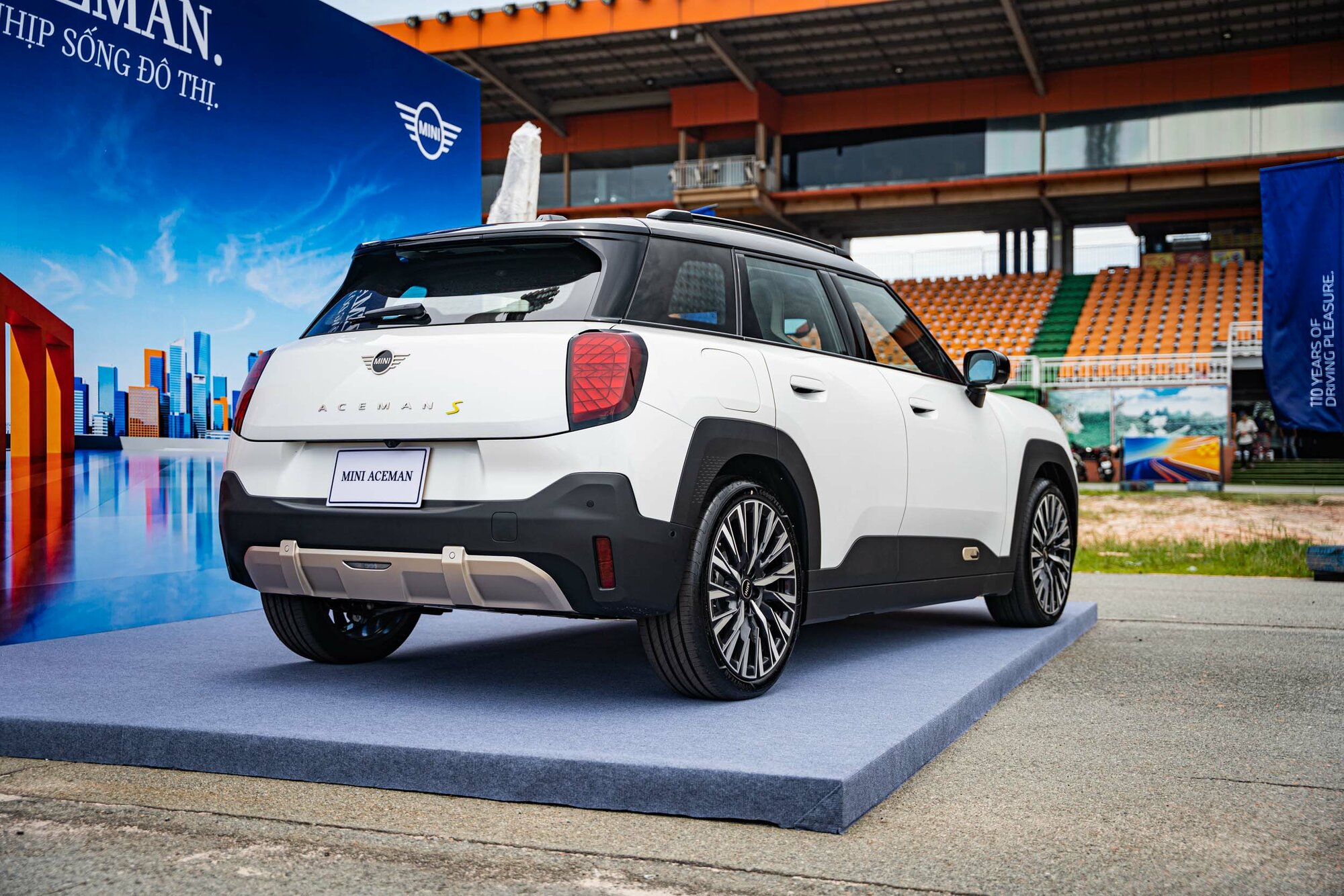 Mini-Aceman-EV-giá-hơn-hai-tỷ-đồng (18).jpg