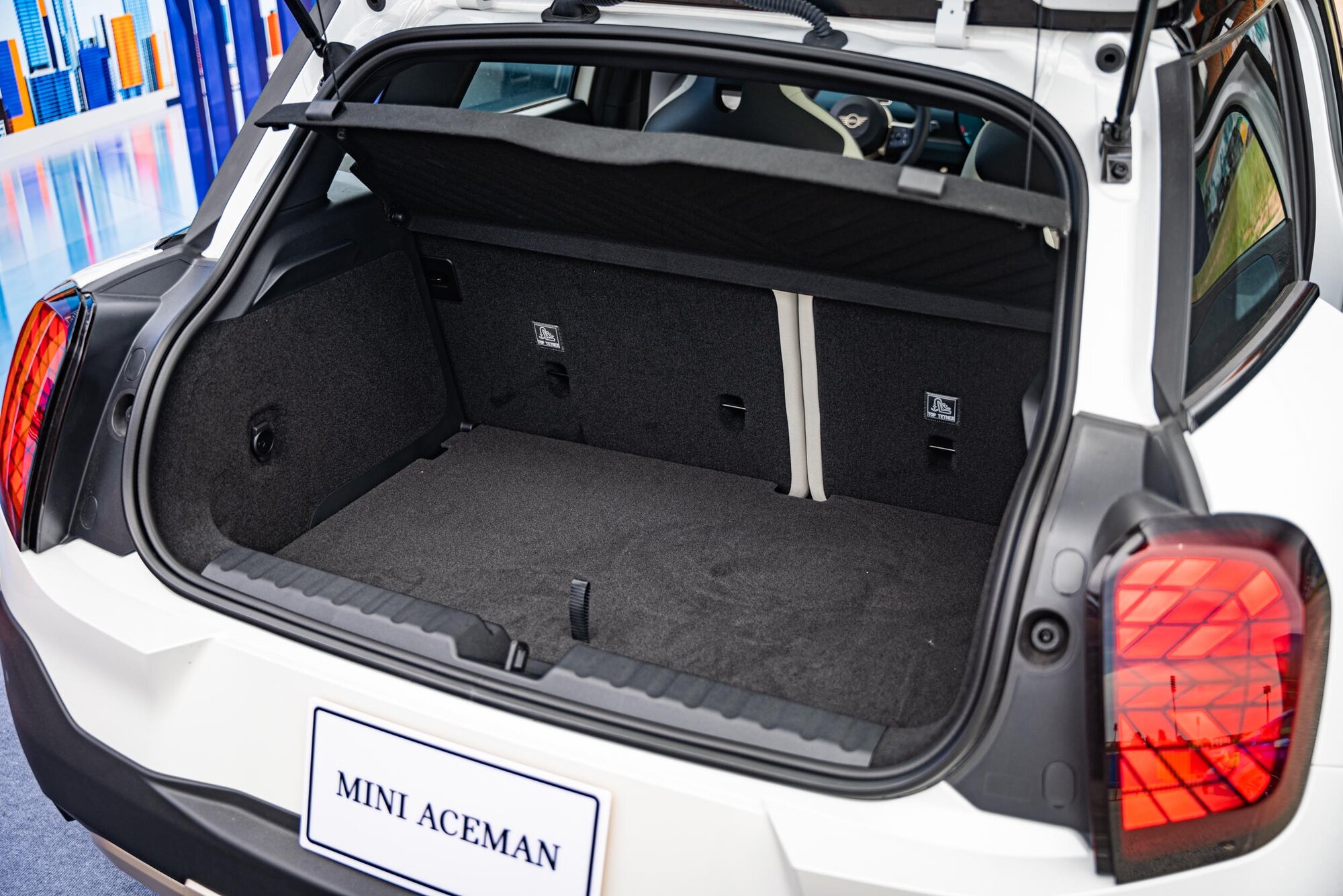 Mini-Aceman-EV-giá-hơn-hai-tỷ-đồng (29).jpg