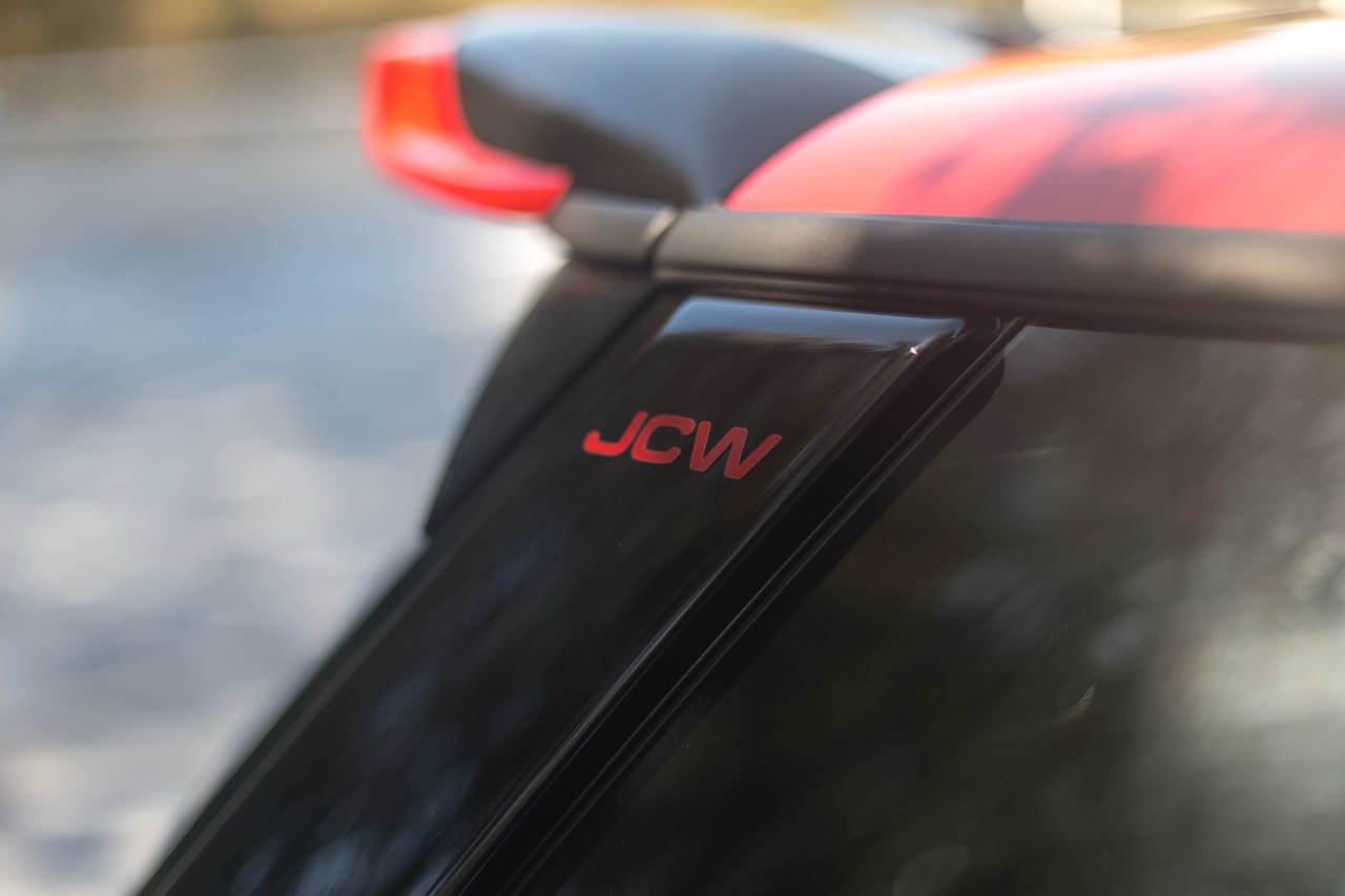 MINI công bố gói phụ kiện John Cooper Works-anh-3.jpeg