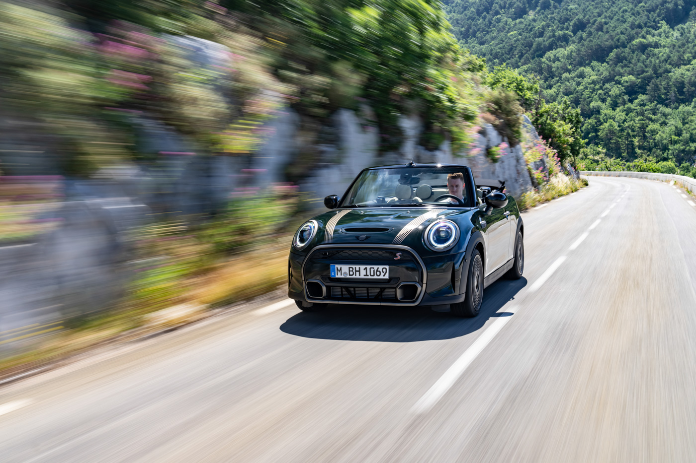 MINI Cooper (13).JPG