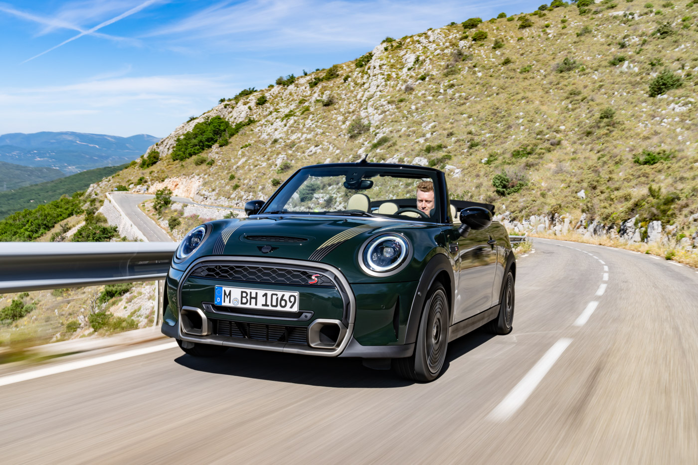 MINI Cooper (9).JPG