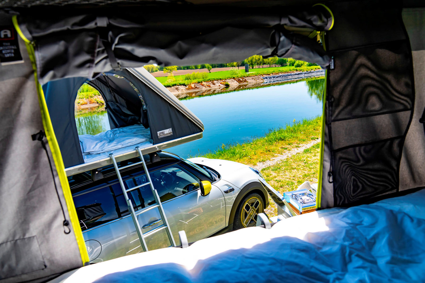 MINI Cooper Camping (12).JPG
