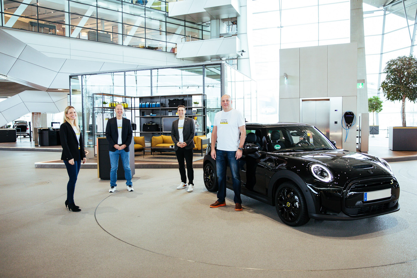 MINI Electric (5).JPG
