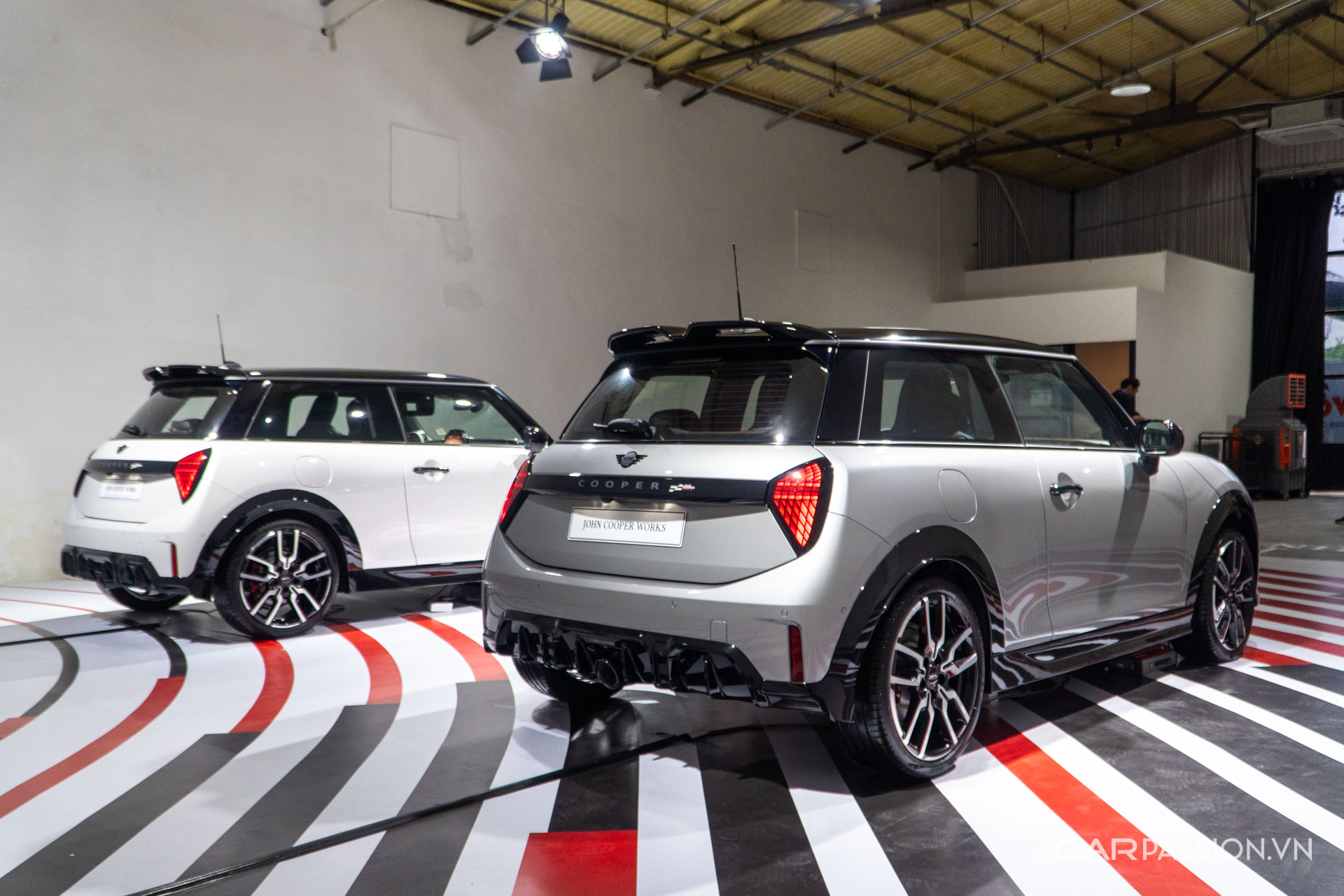 MINI John Cooper Works-anh--12.jpg