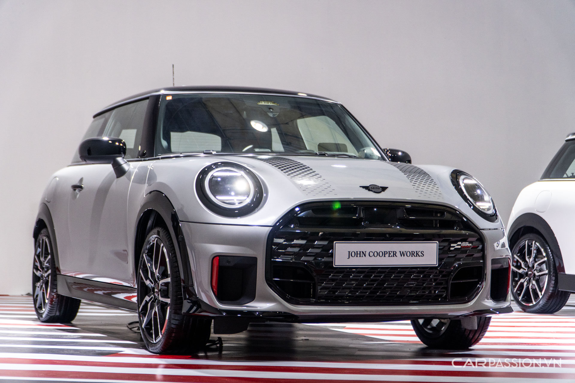 MINI John Cooper Works-anh--3.jpg