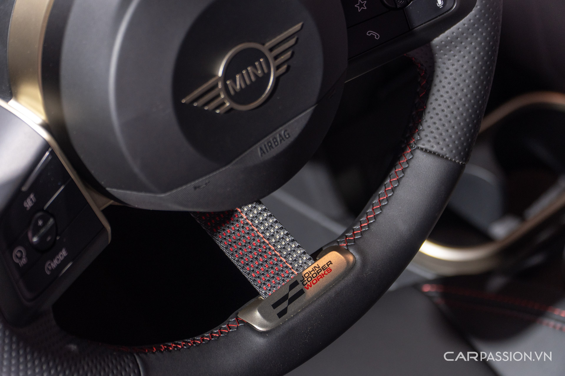 MINI John Cooper Works-anh--31.jpg