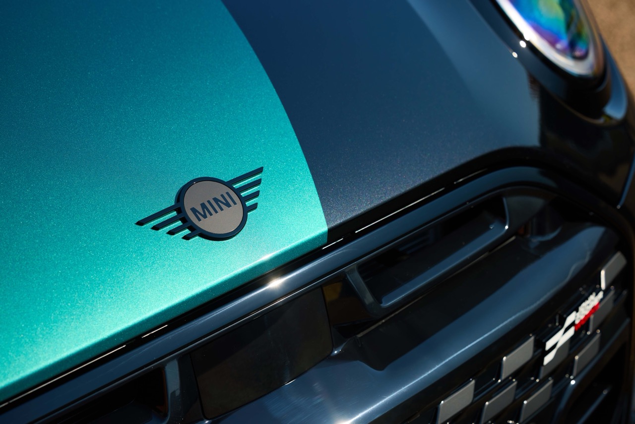 MINI-John Cooper Works Convertible-anh-9.jpeg