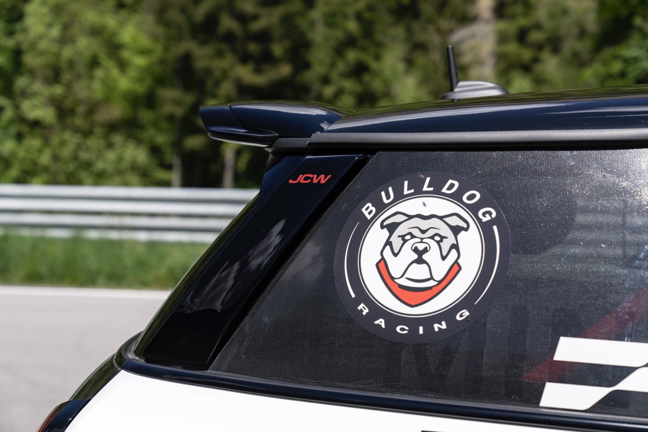MINI John Cooper Works và Bulldog Racing anh 72.jpeg