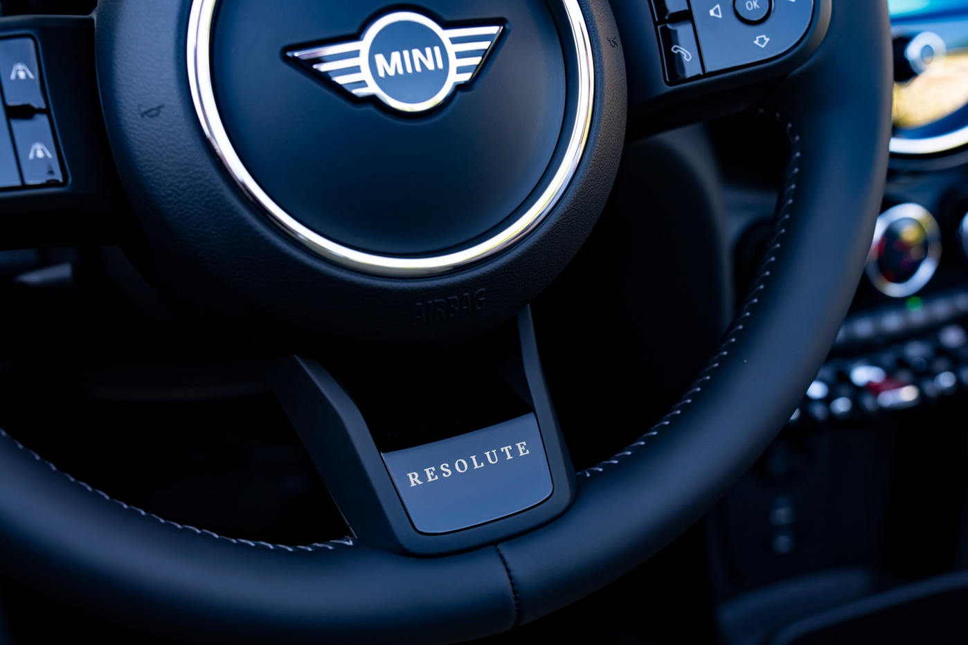 mini5door_resolute_14.jpg
