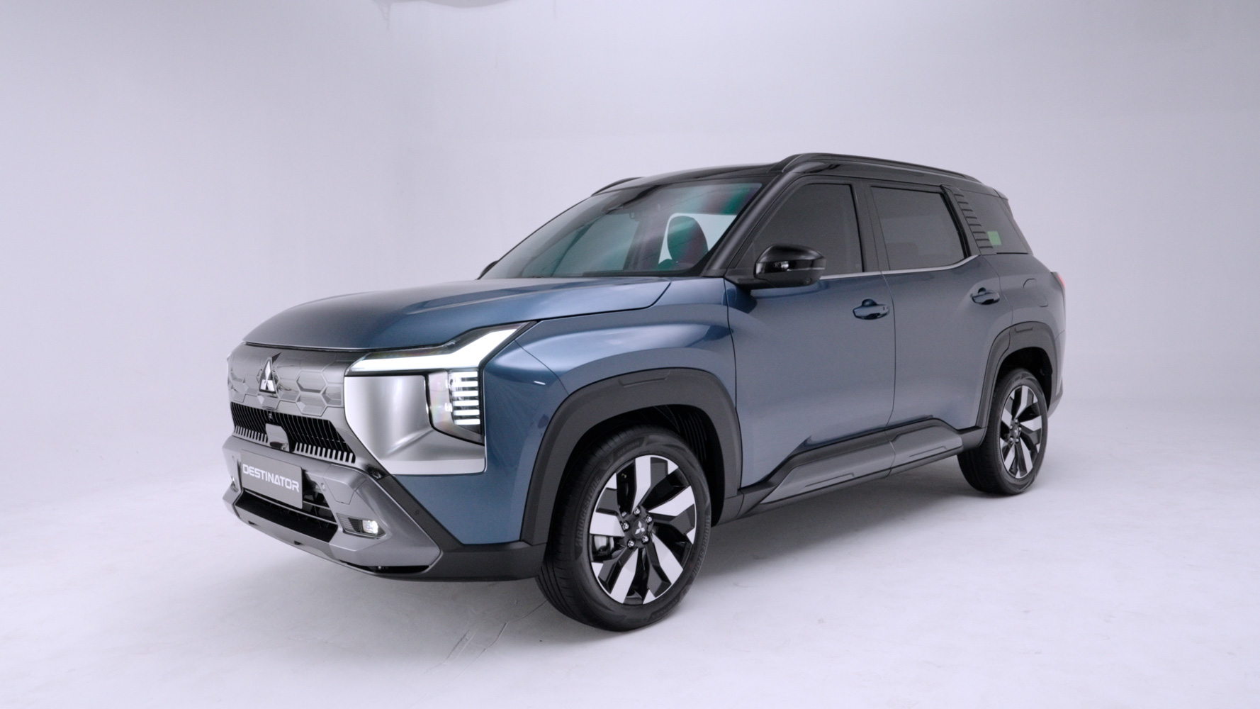 Mitsubishi Destinator-anh-_7.jpg