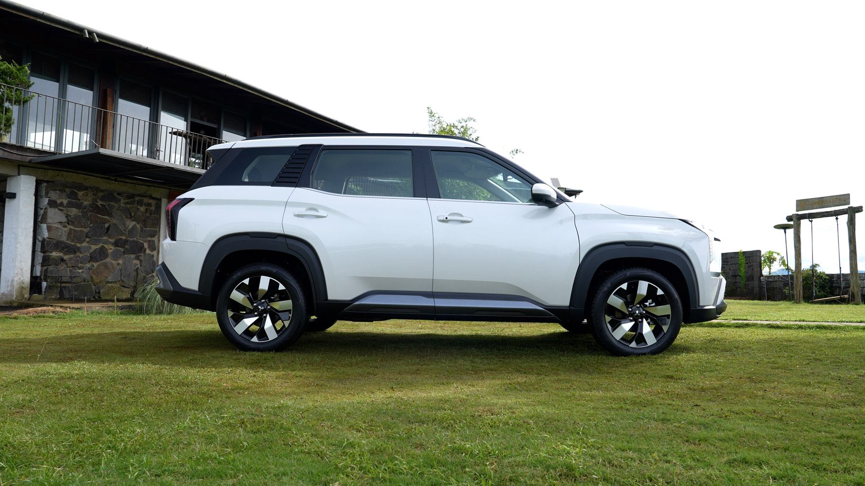 Mitsubishi Destinator-anh-.jpg