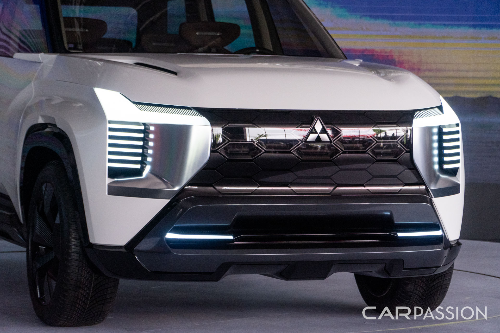 mitsubishi-dst-concept-anh--7.jpg