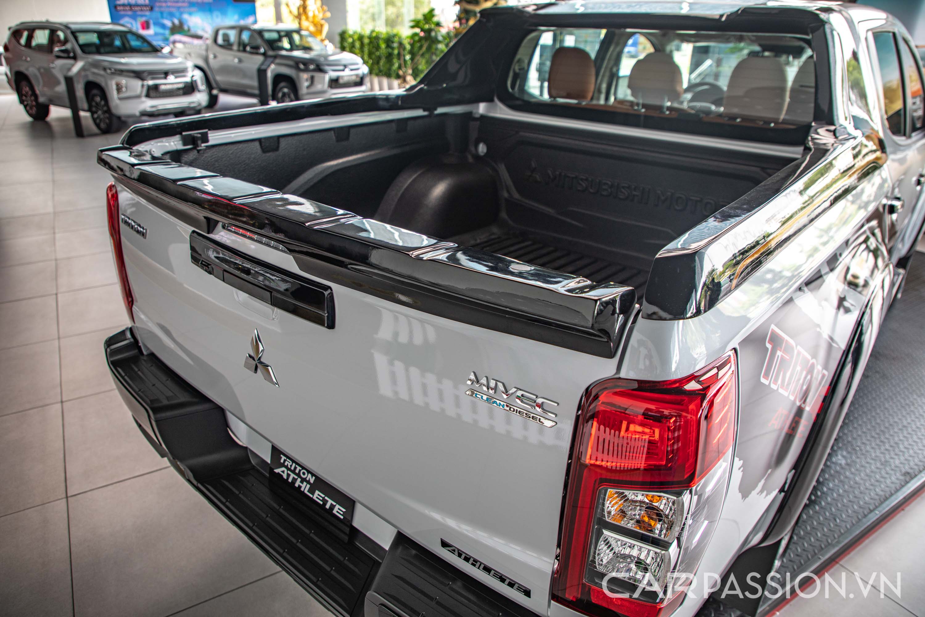 mitsubishi-triton-athele-anh-9.jpg