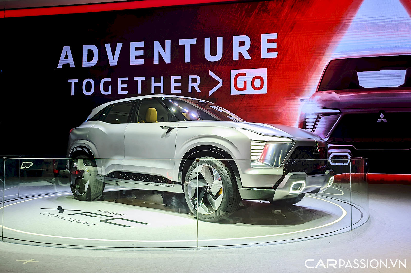 mitsubishi-xfc-concept-vms2022-00.jpg