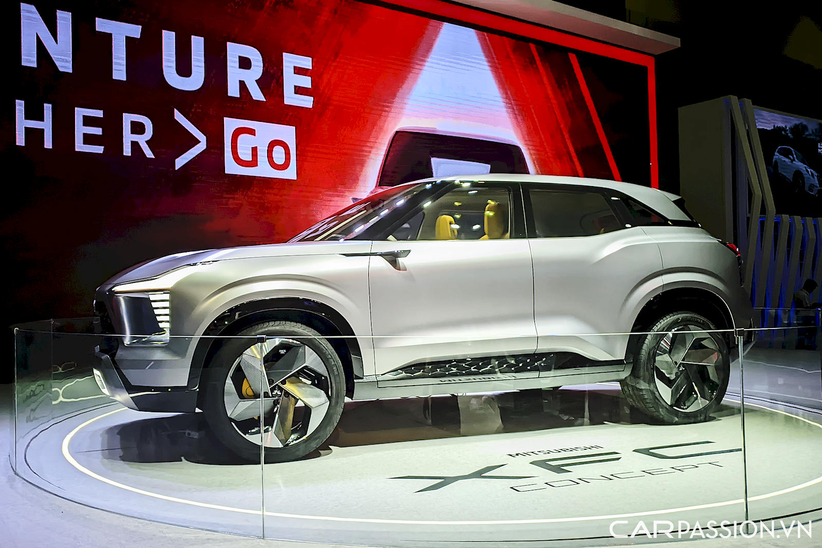mitsubishi-xfc-concept-vms2022-01.jpg