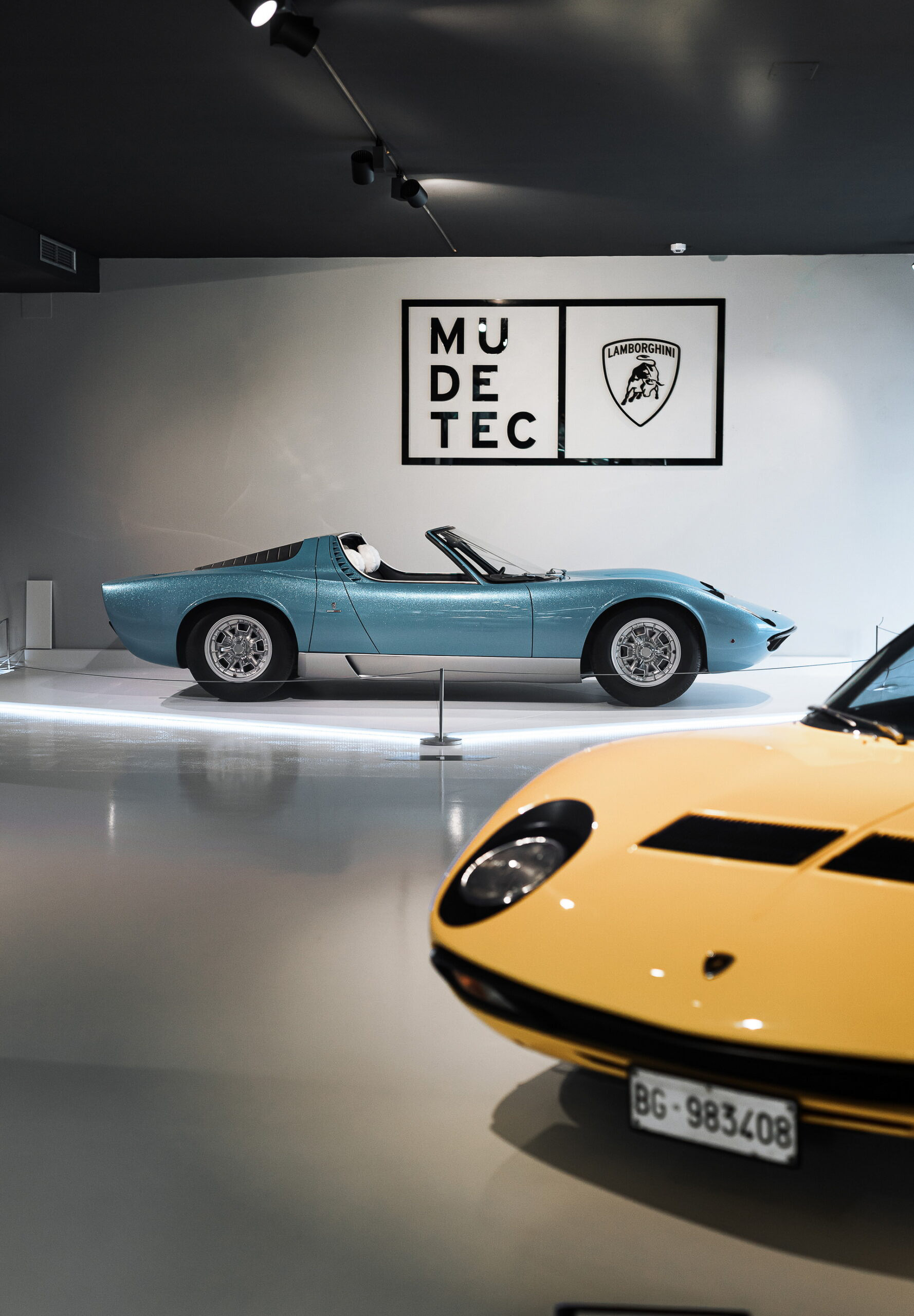 Miura Roadster (10).JPG