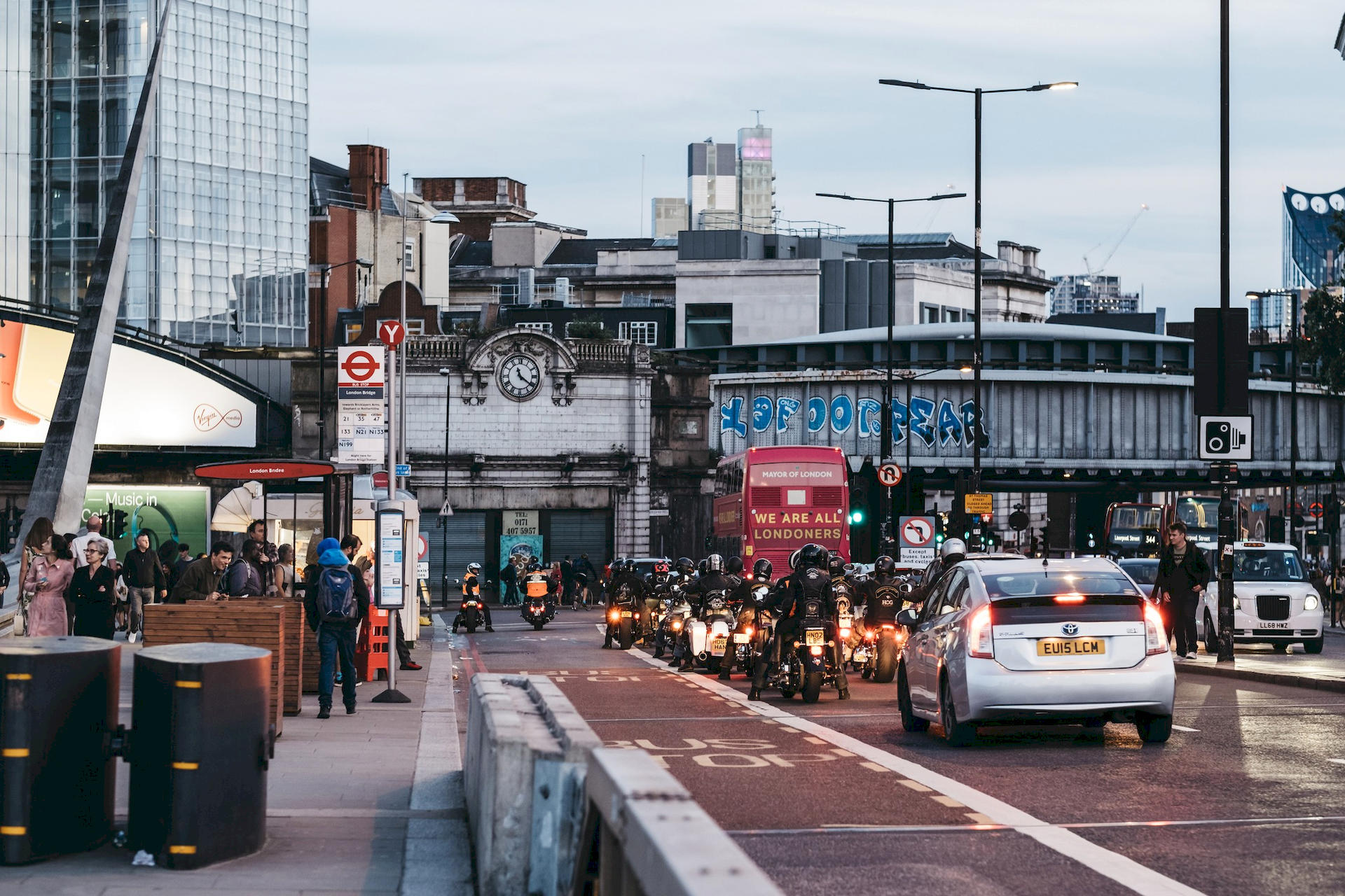 motorycles-could-be-a-solution-for-traffic-congestion-and-poor-air-quality-in-the-uk_5.jpg