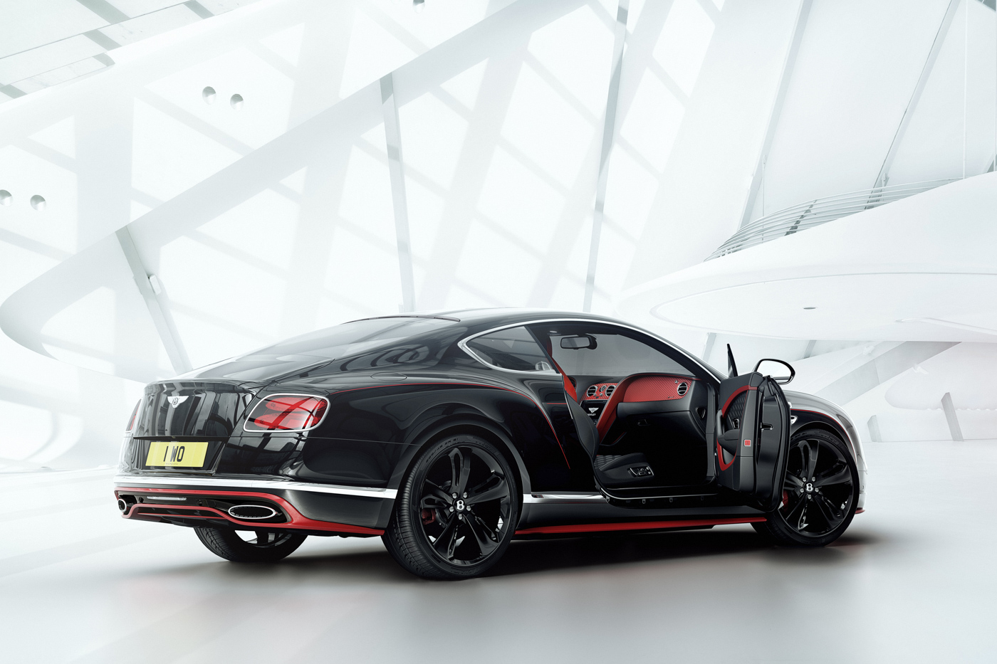 Mulliner-đánh-dấu-cột-mốc-chiếc-Bentley-cá-nhân-hóa-thứ-1.000-2.jpg