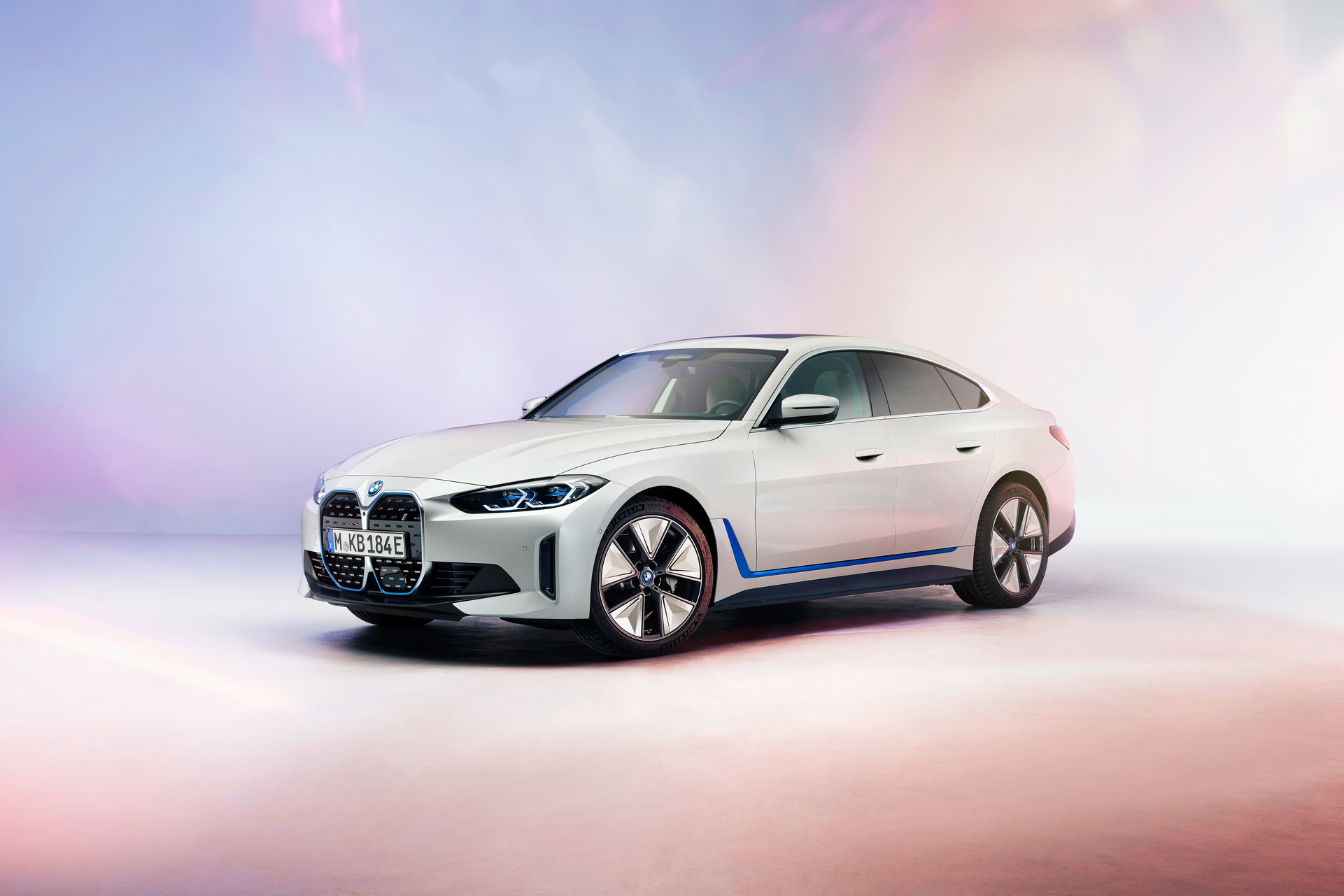 New BMW i4 (9).jpg