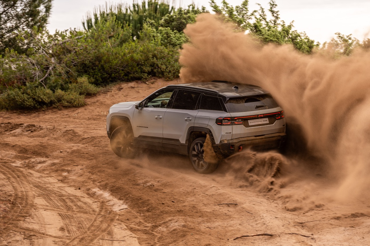 new-compass-4xe-sand-mud Large.jpeg