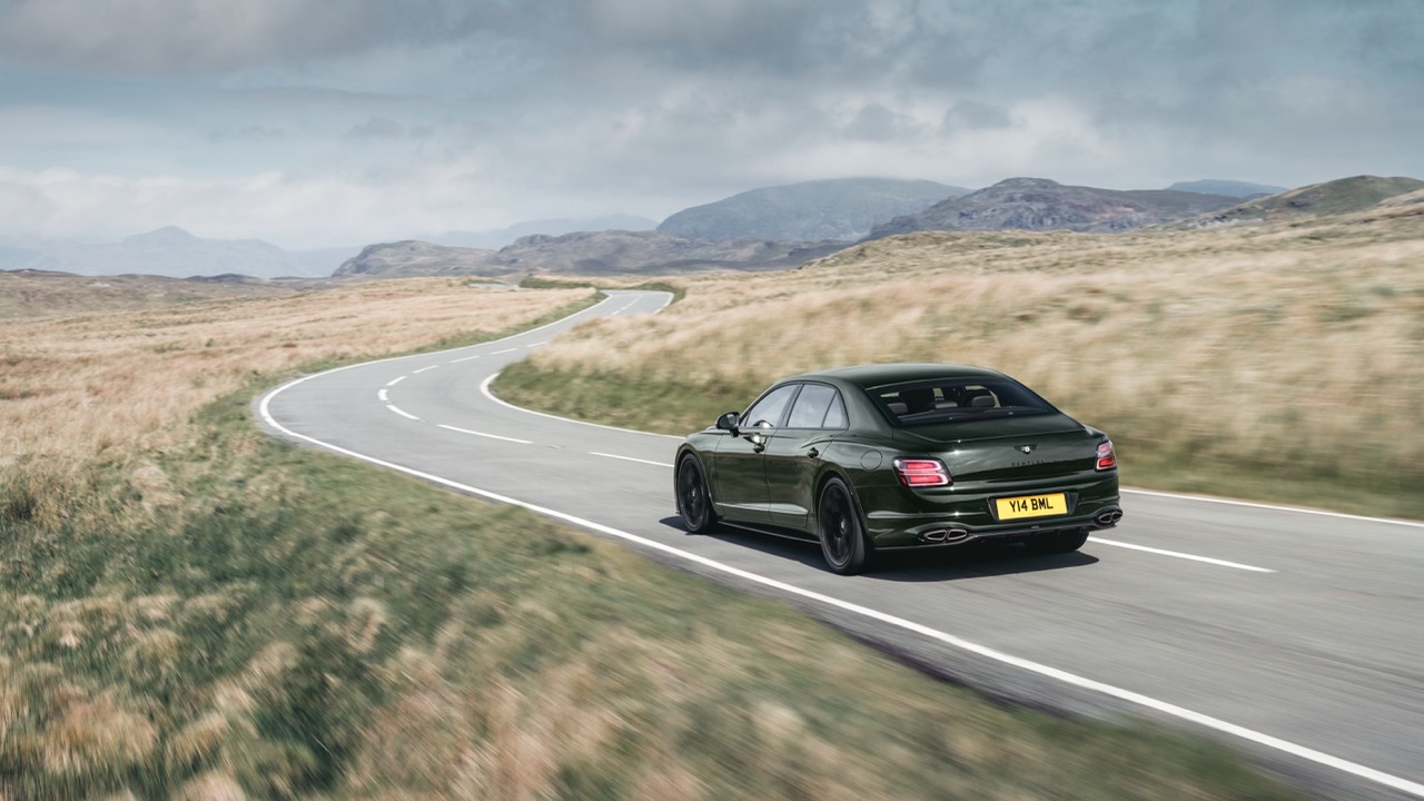 New Flying Spur - 3 Large.jpeg