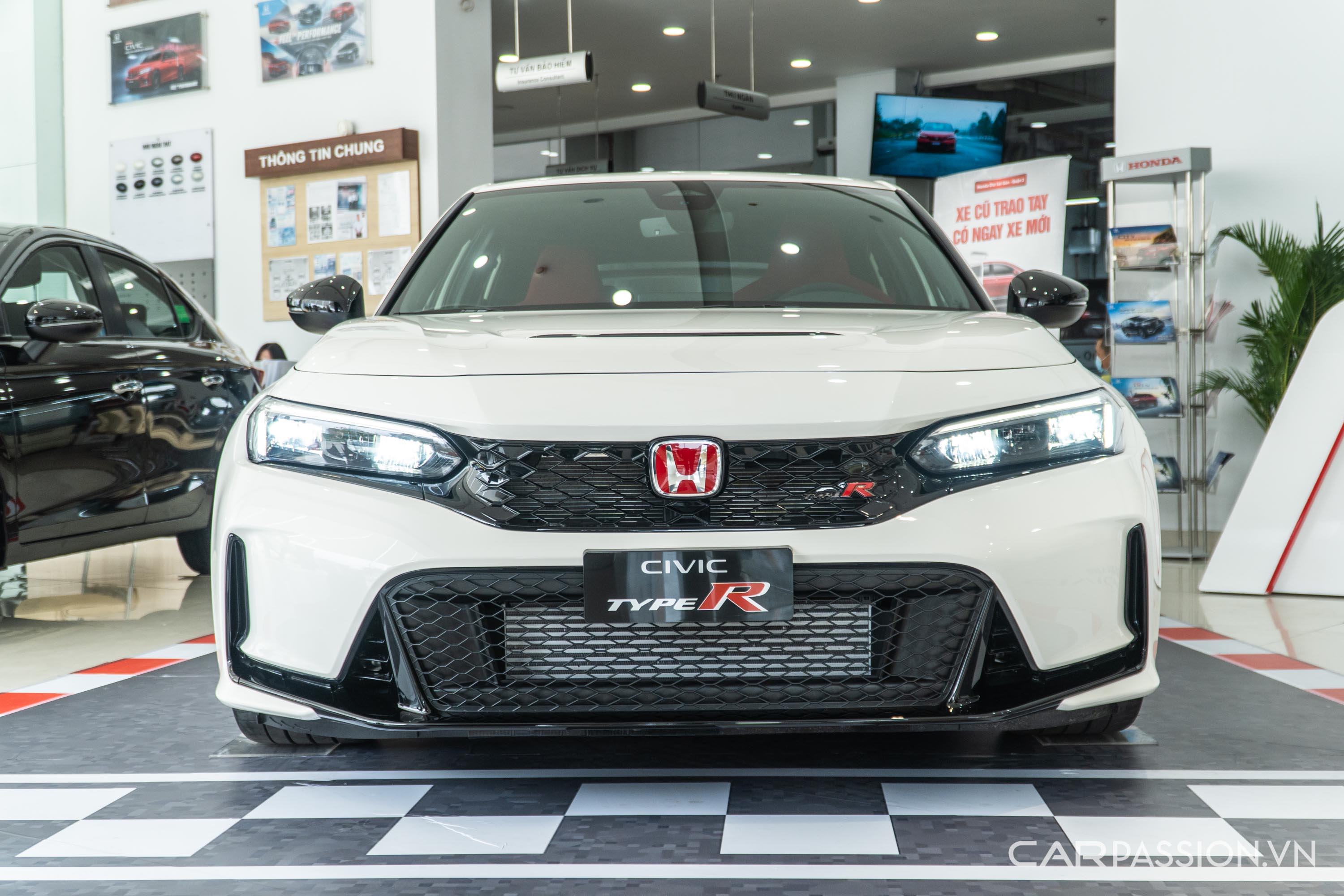 new-honda-civic-type-r-anh--4.jpg