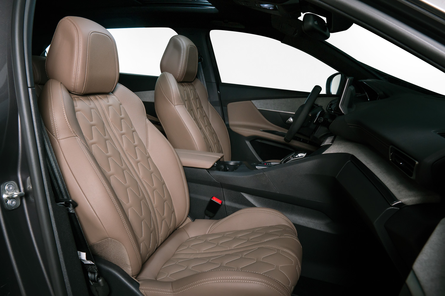 new-peugeot-5008-chinh-thuc-ra-mat-anh_12.JPG