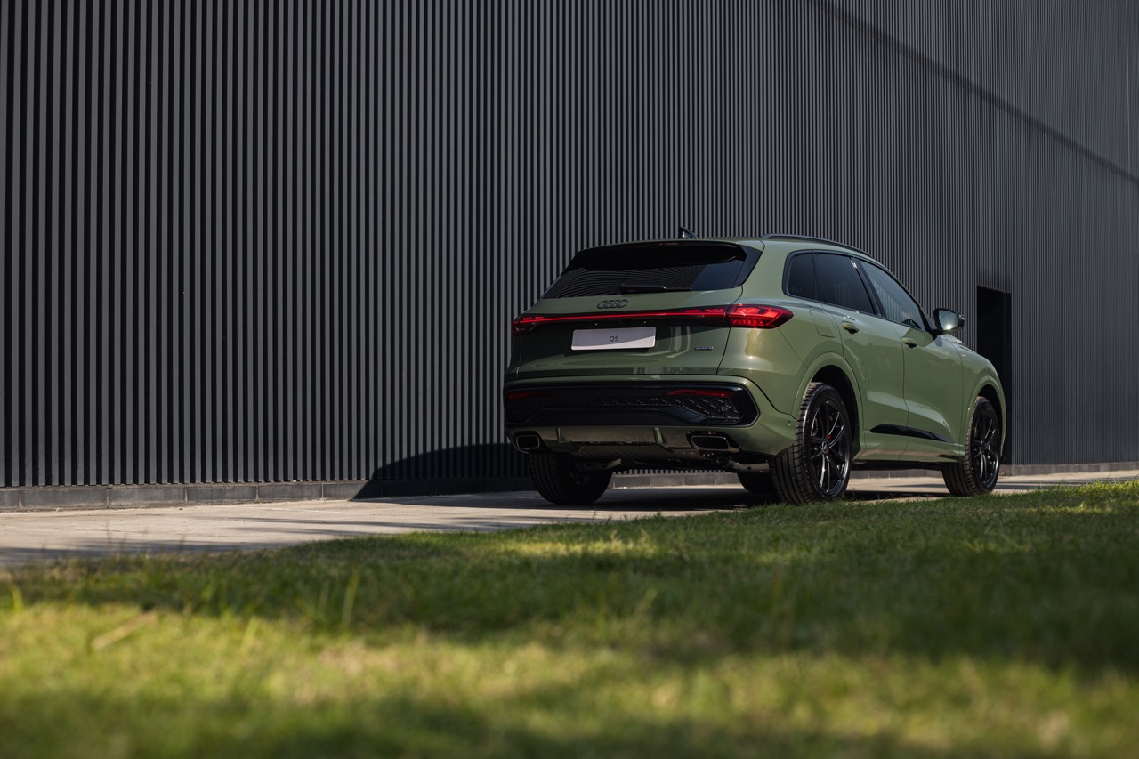 NewAudiQ5_2026_3 Large.jpeg