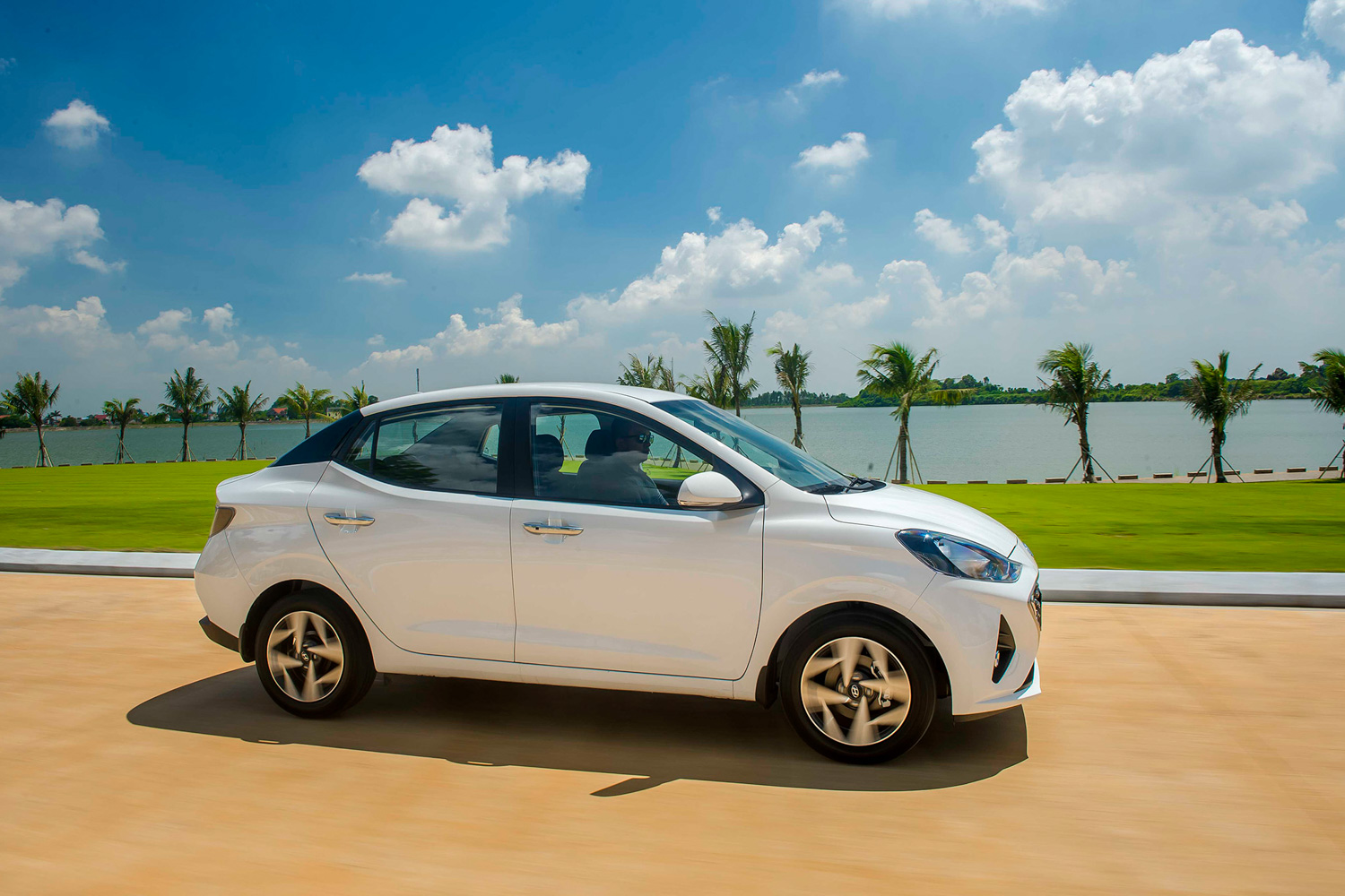 ngoai-that-hyundai-i10-2021-the-he-hoan-toan-moi-anh_19.JPG