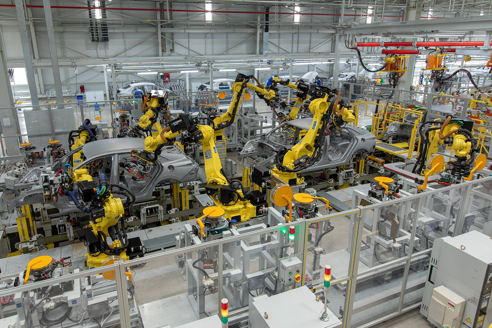 nhamay-hyundai-htmv2-02.jpg