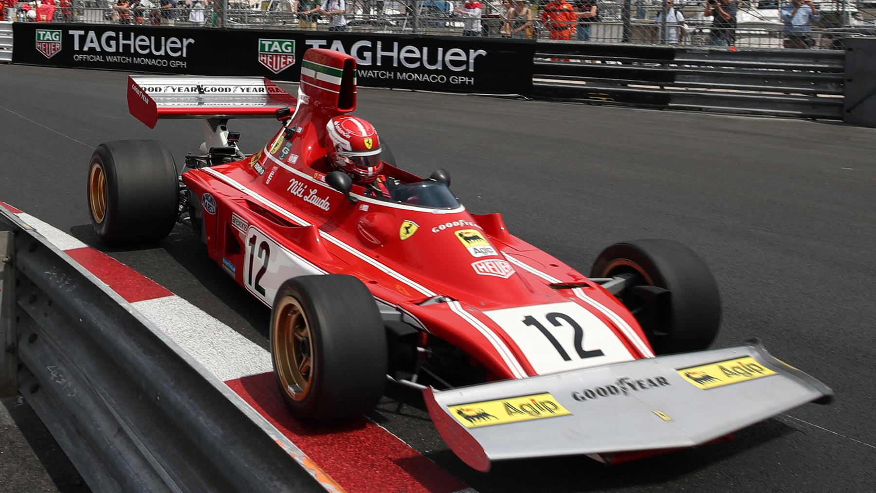 Niki-Lauda-Ferrari.jpg