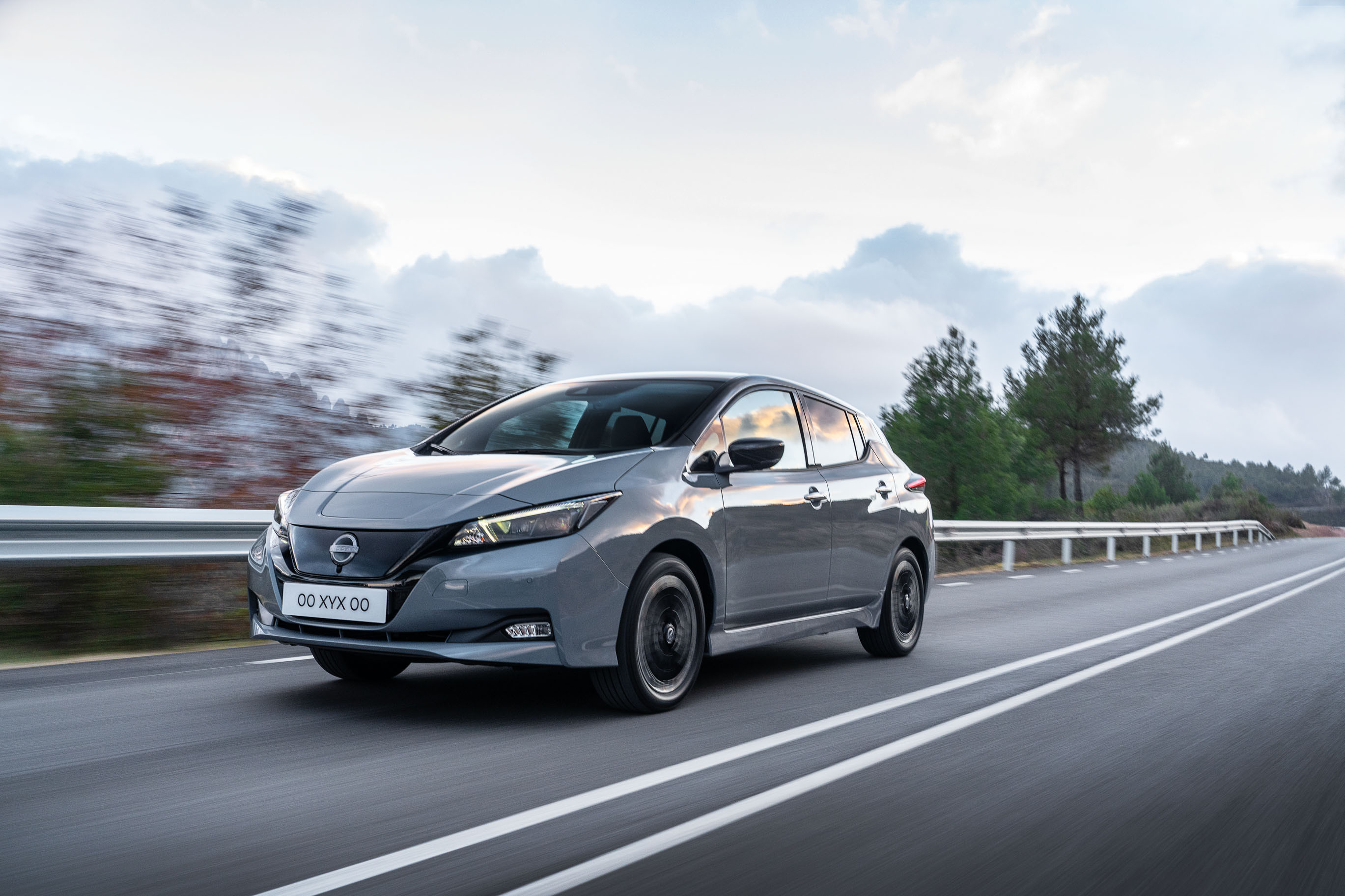Nissan LEAF (10).JPG