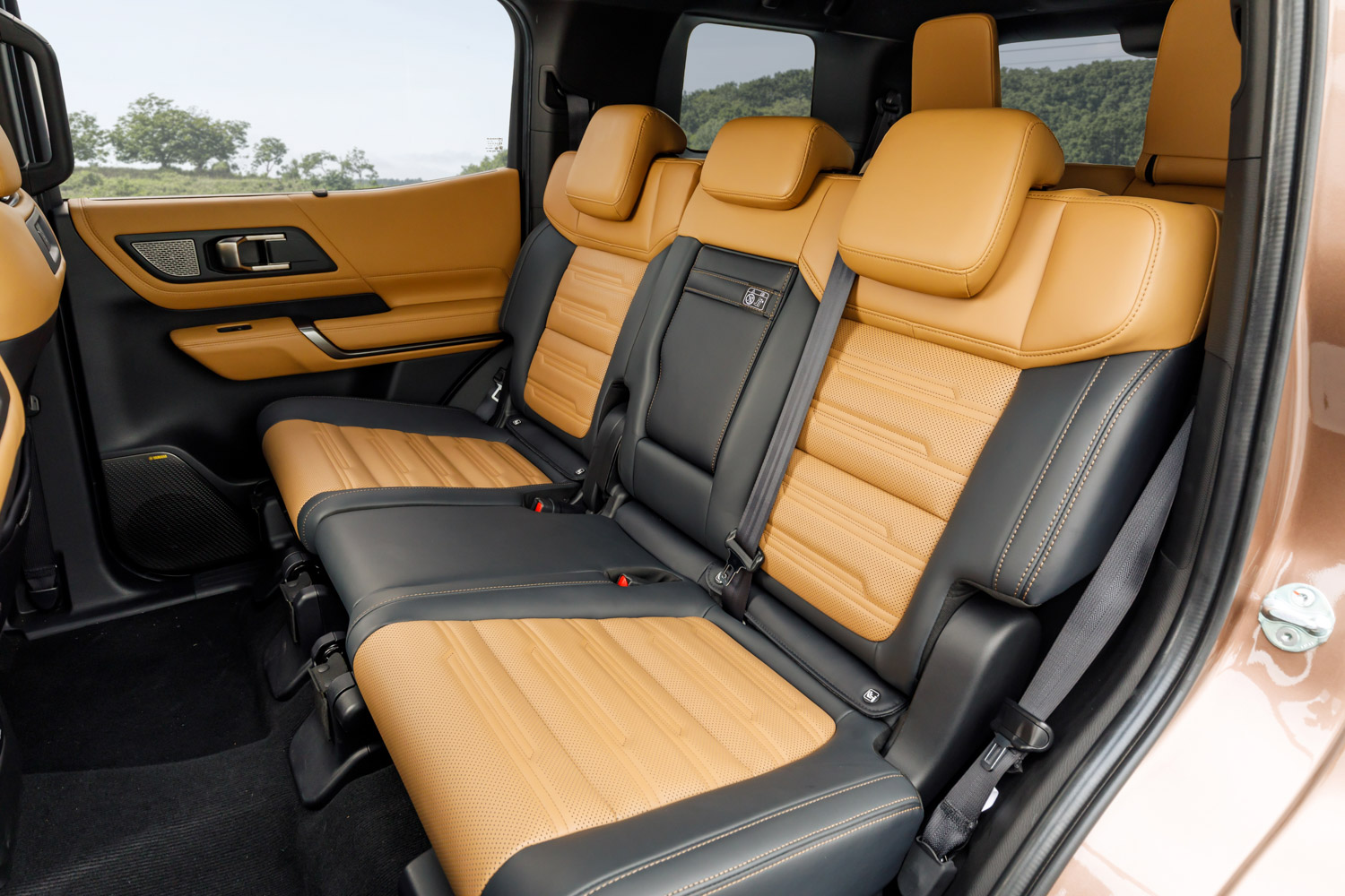 noi-that--Mitsubishi-All-New Pajero-anh-_13.jpg