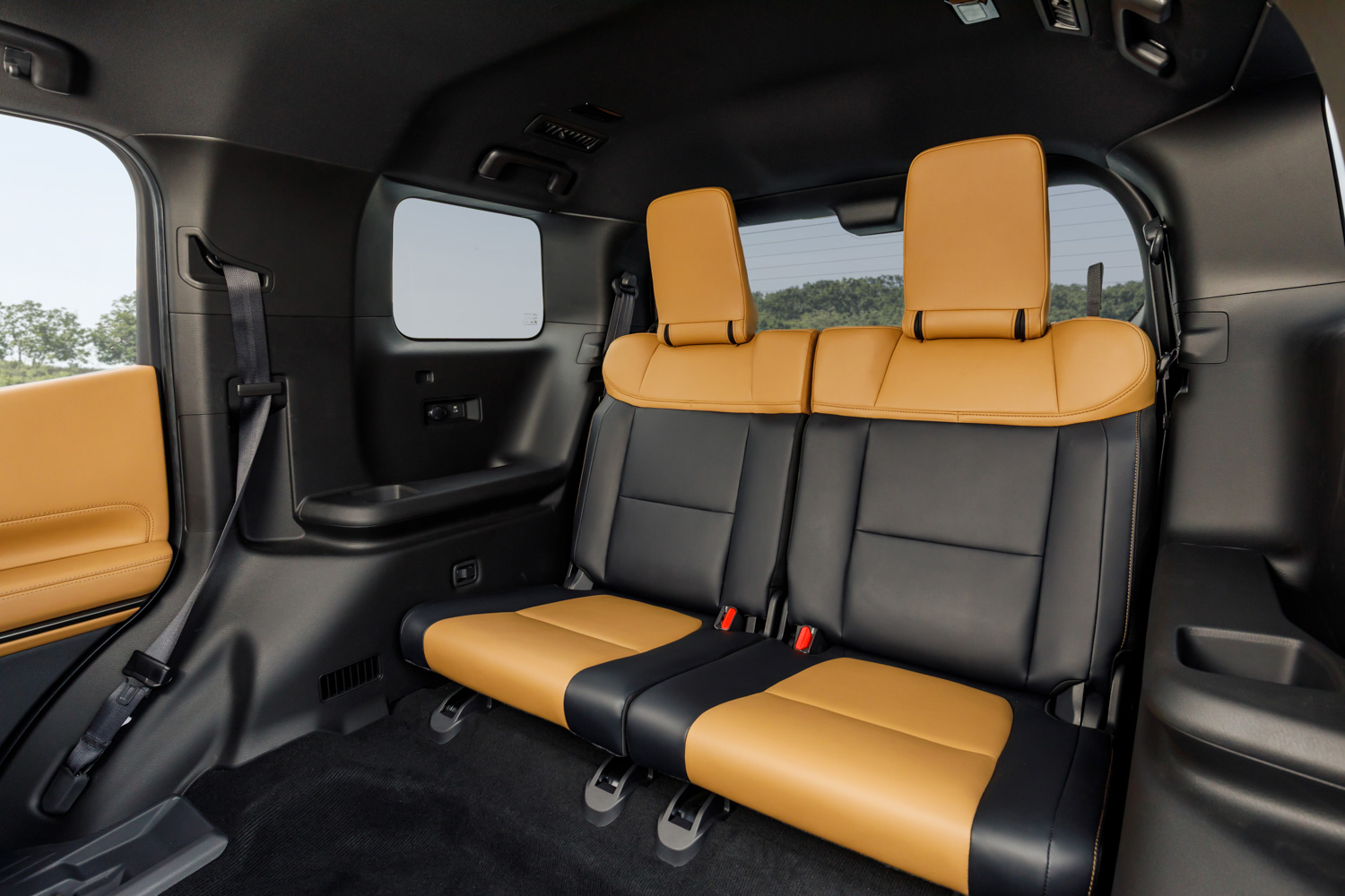 noi-that--Mitsubishi-All-New Pajero-anh-_14.jpg