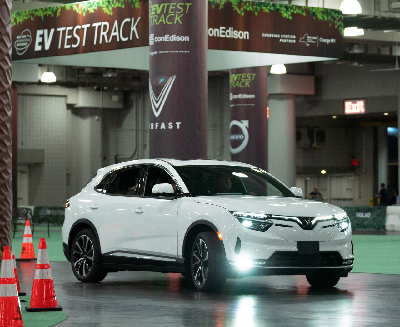 NYIAS_2.jpg