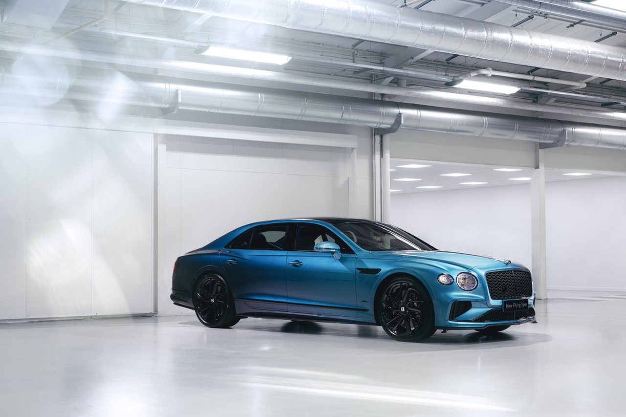 Ombre Flying Spur - 1 Large.jpeg