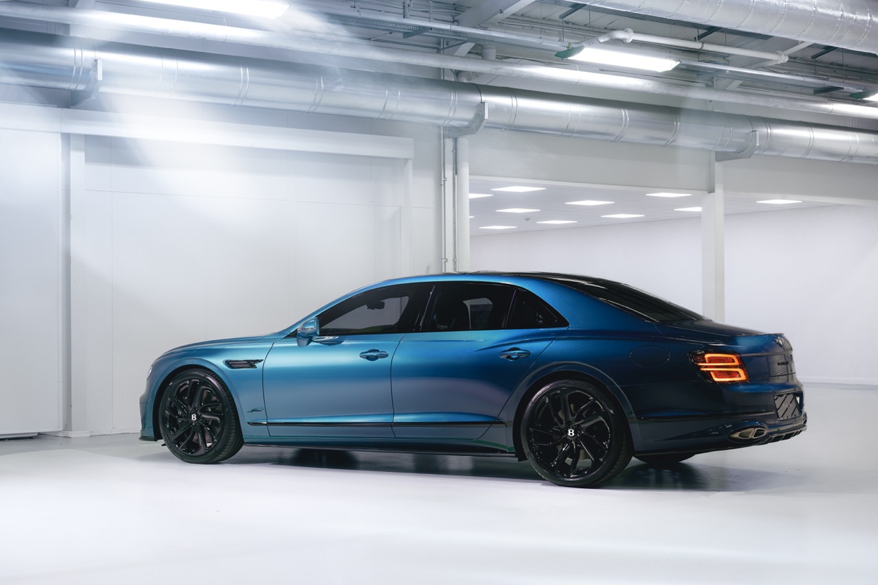 Ombre Flying Spur - 2 Large.jpeg