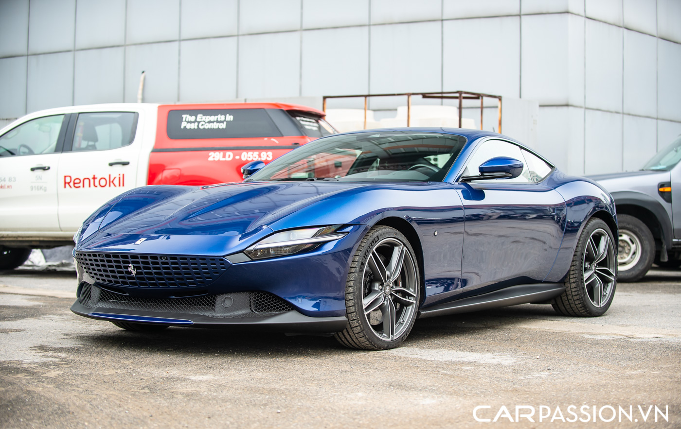 Only Ferrari Roma in VN  (8).JPG