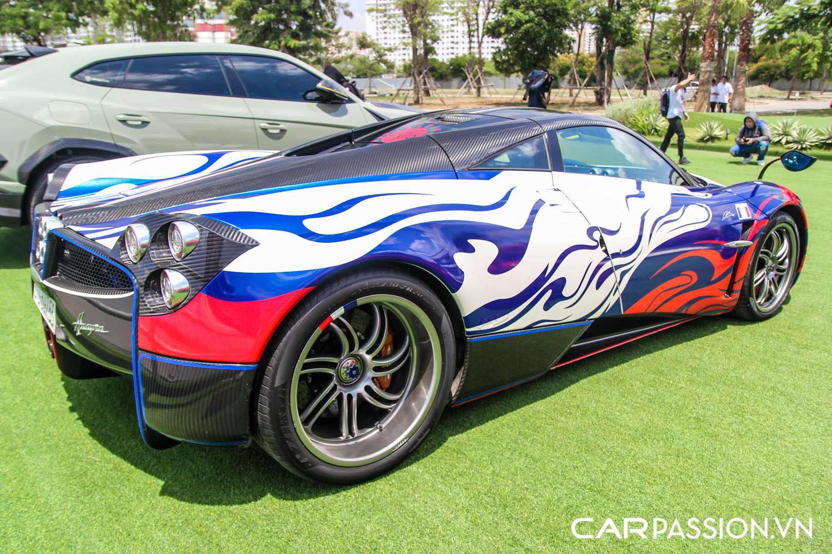 Pagani Huayra (17).JPG