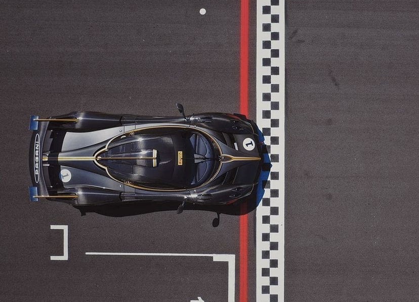 Pagani Huayra R (17).jpg