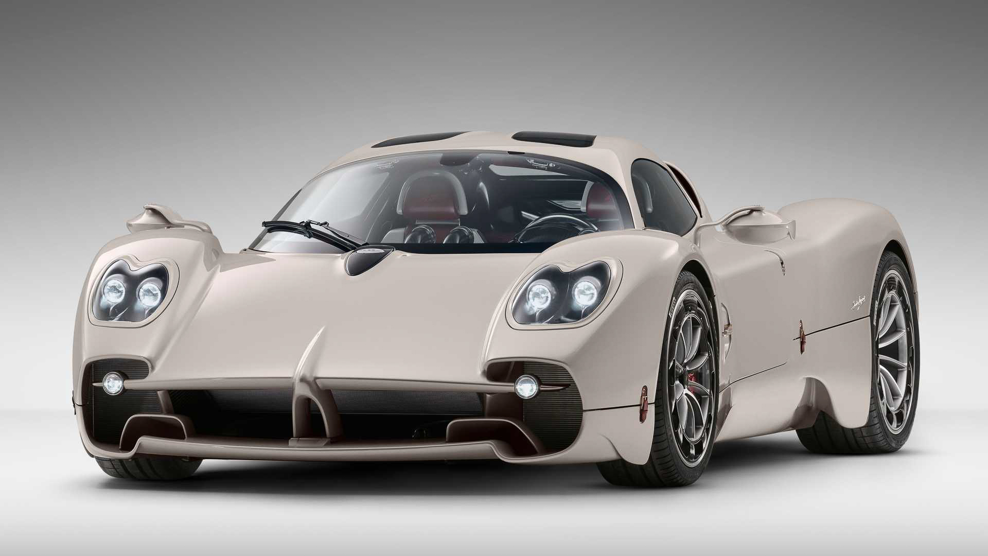 Pagani Utopia (1).JPG