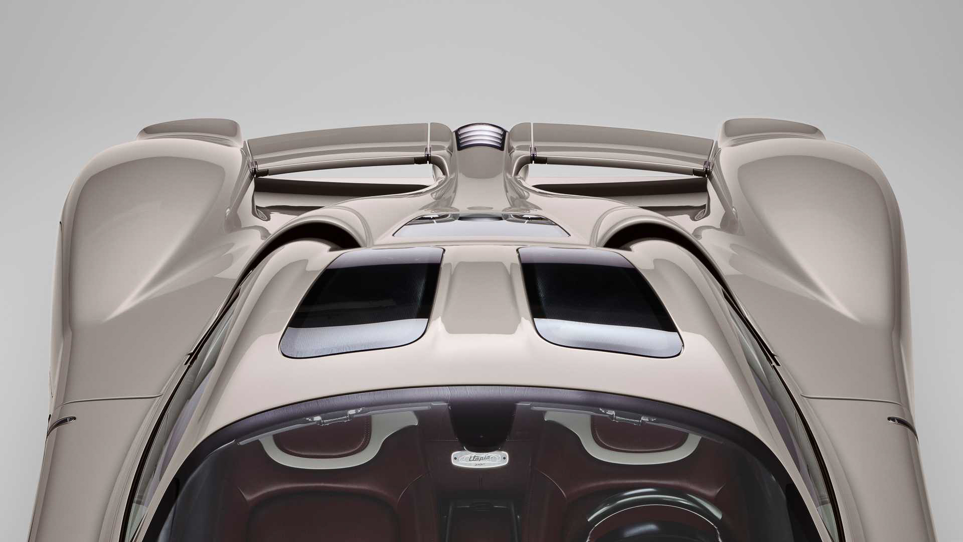 Pagani Utopia (10).JPG