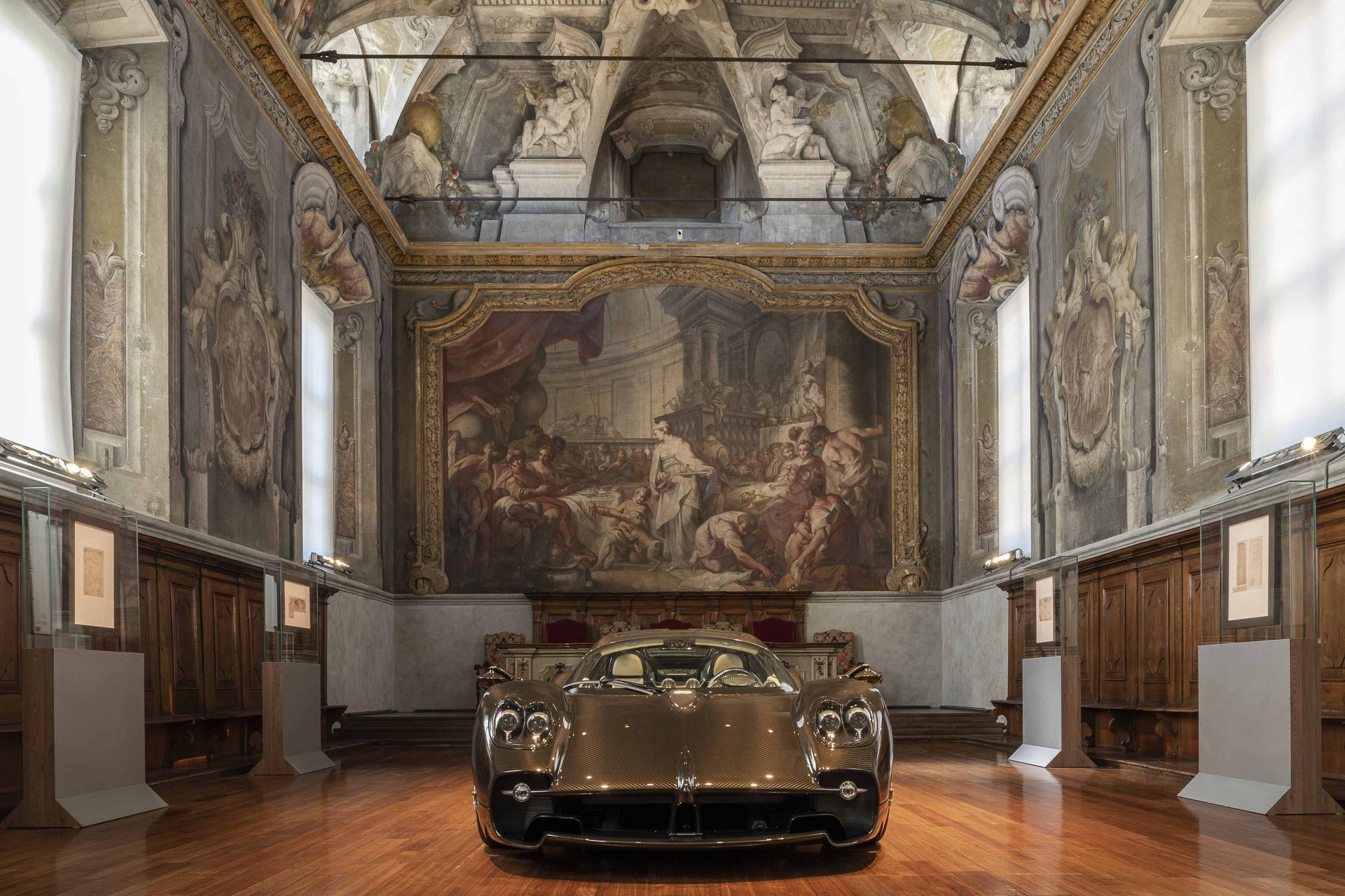 Pagani Utopia (24).JPG
